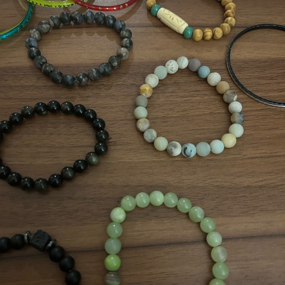 Colorful Bracelet Set - Picture 3 of 4